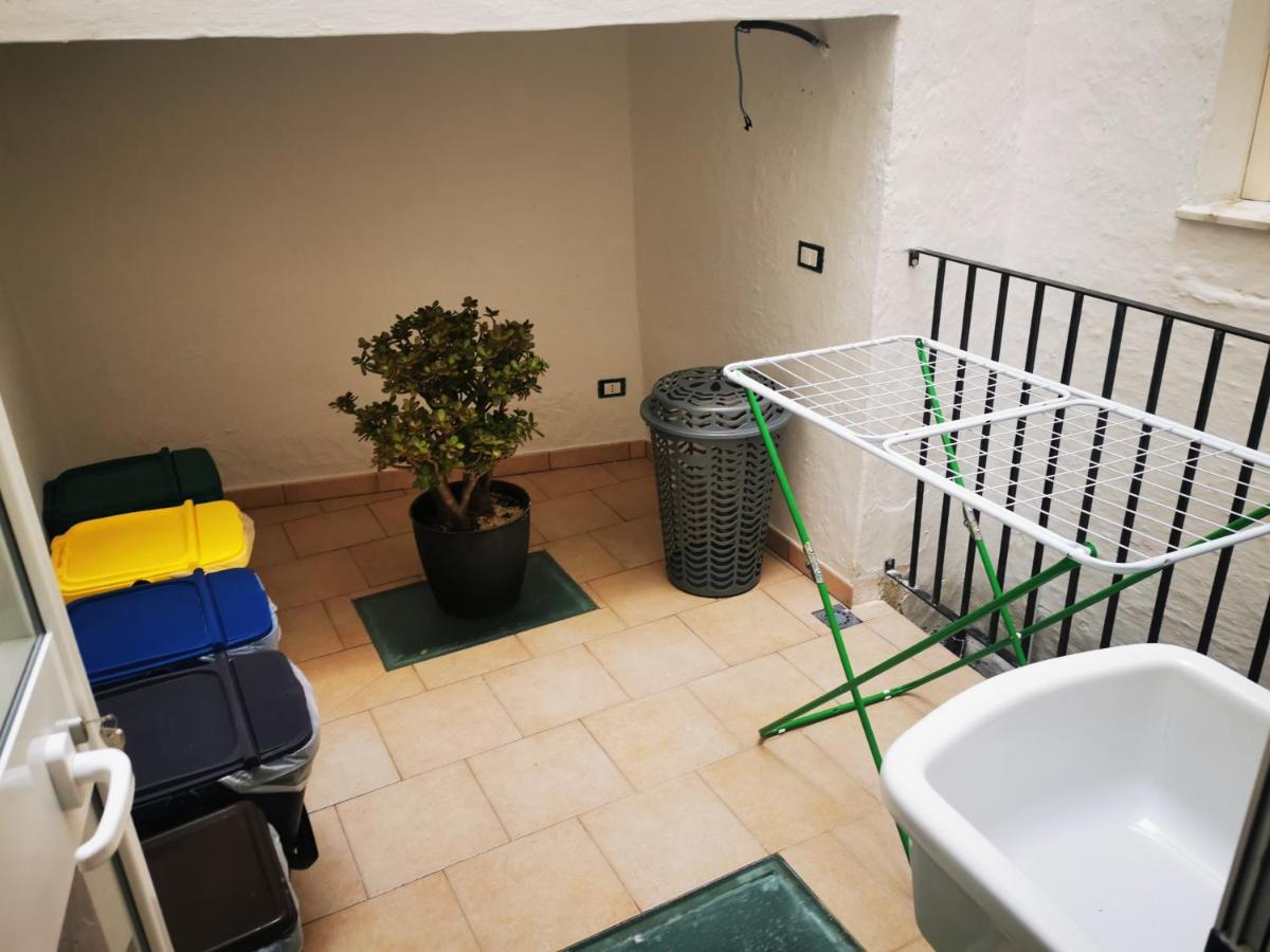 Apartamento La Vecchia Torre 1920 Grottaglie Exterior foto